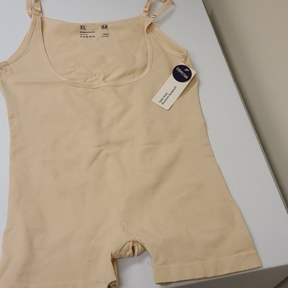 Empetua Open bust Boyshort Bodysuit Nude - Picture 1 of 1